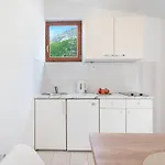 P&g Baška Voda