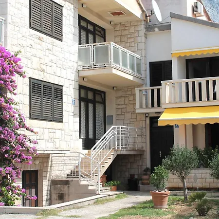Apartamento P&g Baška Voda