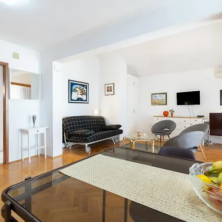 P&g Apartment