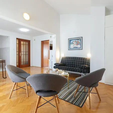 P&g Apartment Baska Voda